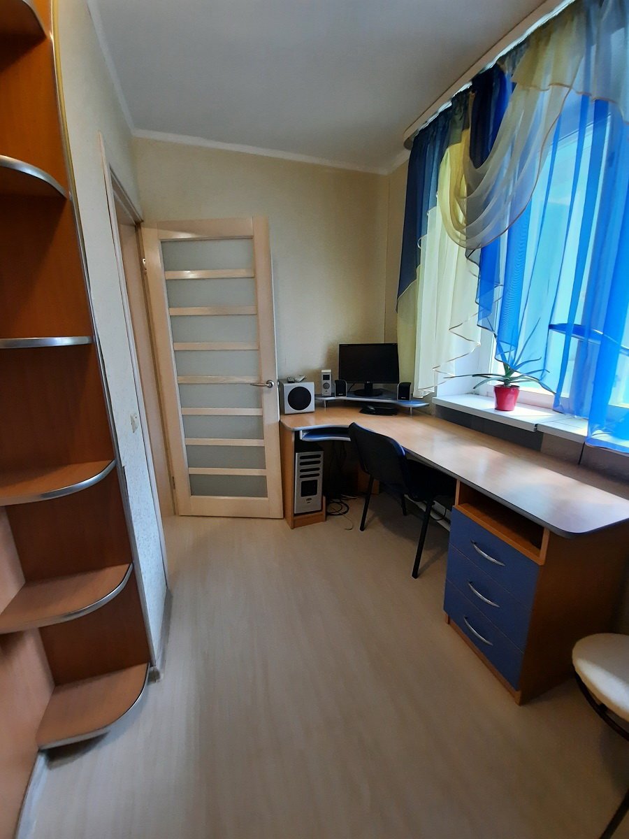 2-комнатная квартира, Металлургов бул. 28