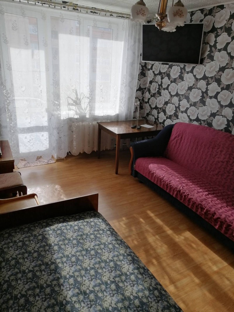 3-комнатная квартира, Парижской Коммуны ул. 20
