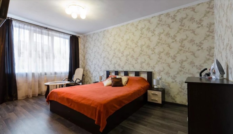 2-комнатная квартира, Металлургов бул. 9