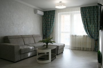 2-комнатная квартира, Космонавтов бул. 40
