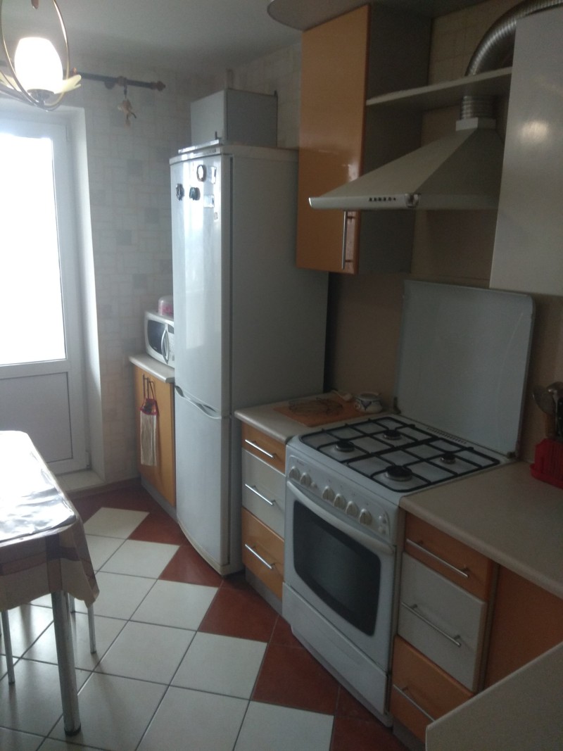 2-комнатная квартира, Юности бул. 129А