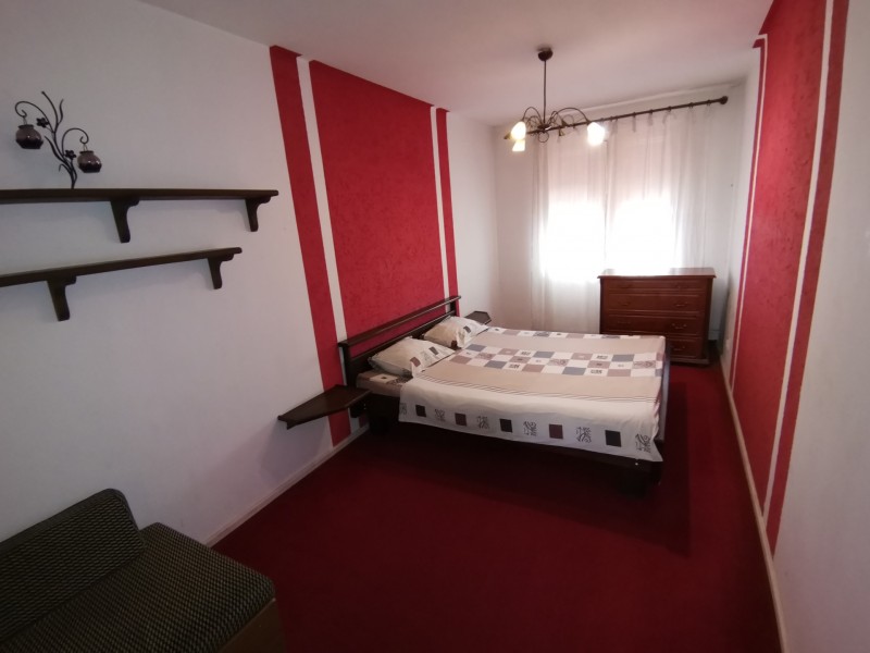 3-комнатная квартира, Октябрьская ул. 43