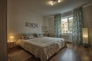 2-комнатная квартира, Войкова ул. 36