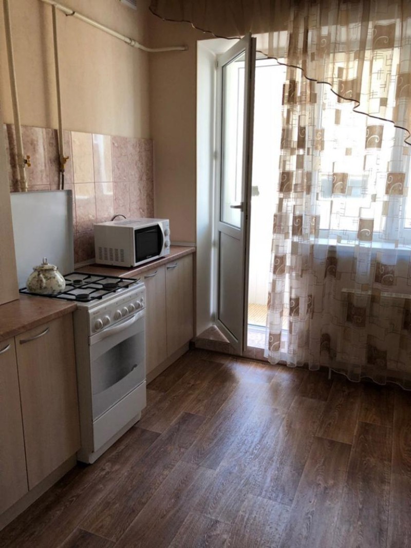 2-комнатная квартира, 18-й микрорайон 29