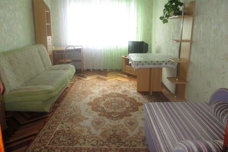2-комнатная квартира, Советской Конституции ул. 29
