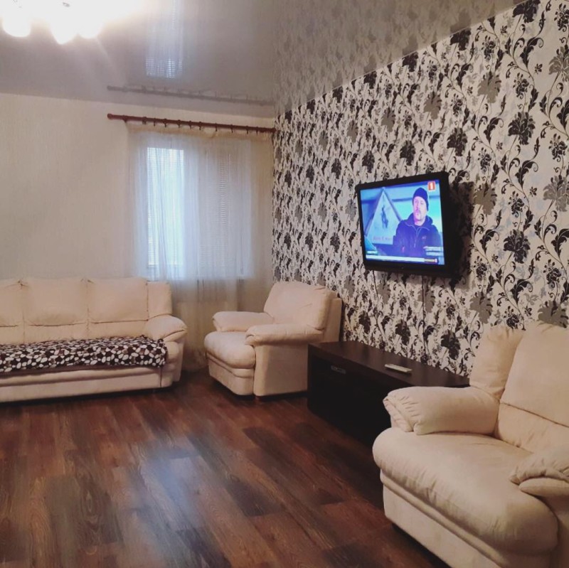 1-комнатная квартира, Ровецкая ул. 8