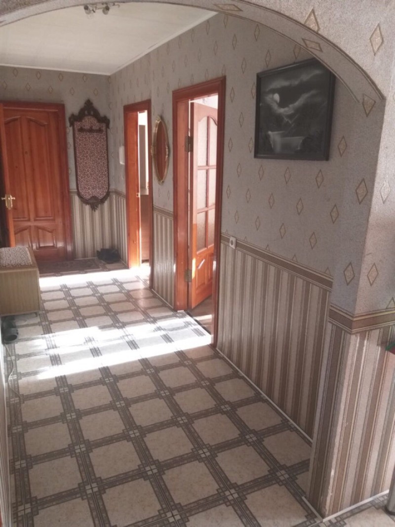 3-комнатная квартира, Наумова ул. 36