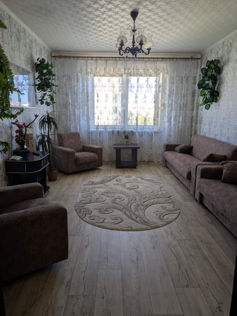 3-комнатная квартира, Лиможа ул. 26