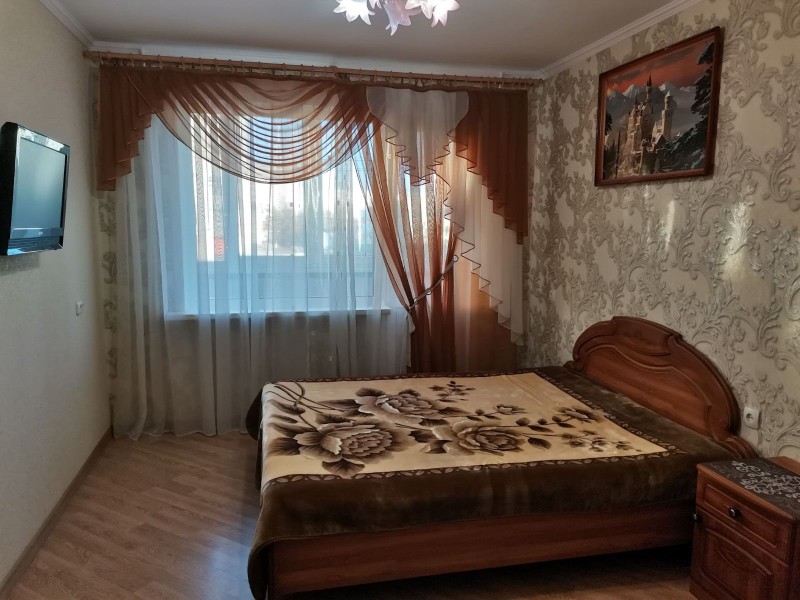 2-комнатная квартира, Войкова ул. 10