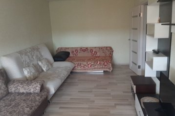 2-комнатная квартира, 50 лет ВЛКСМ ул. 8