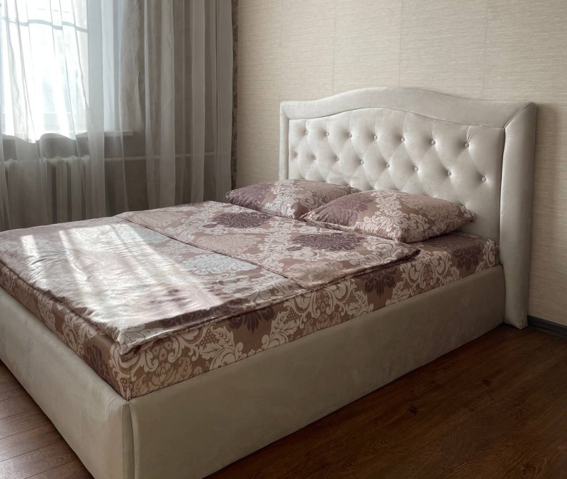 2-комнатная квартира, Островского ул. 27