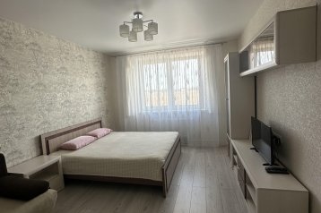 1-комнатная квартира, Ивана Кеника ул. 21