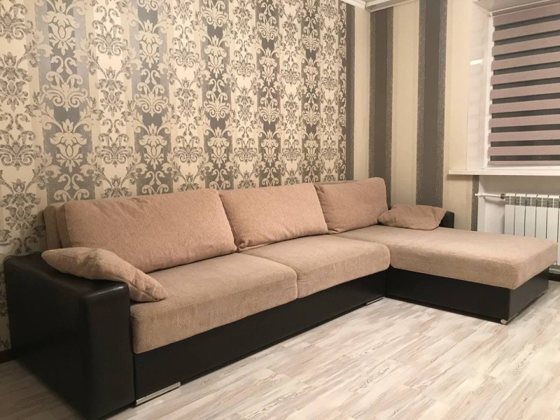 3-комнатная квартира, Снежкова ул. 36