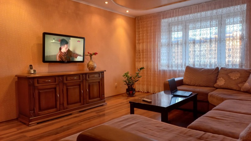 3-комнатная квартира, Воровского ул. 25
