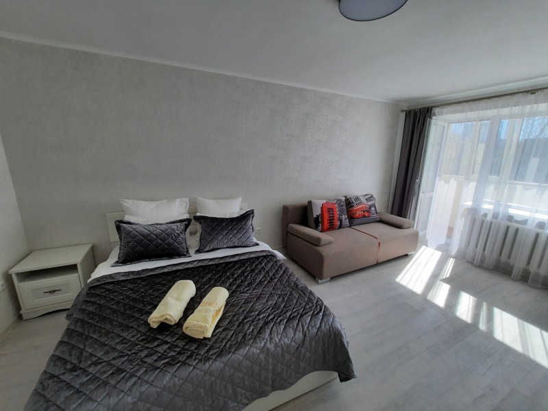 1-комнатная квартира, Мира пр. 35А