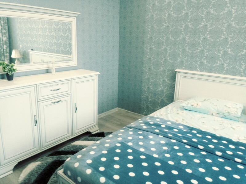 2-комнатная квартира, Орджоникидзе ул. 46