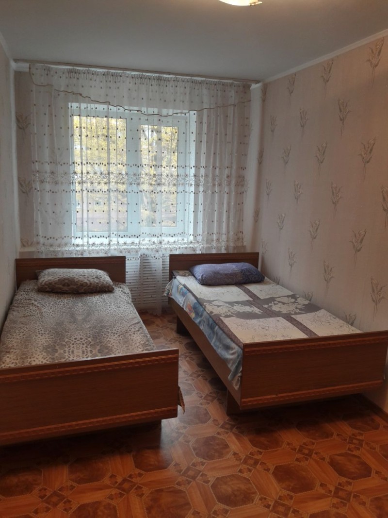 2-комнатная квартира, Интернациональная ул. 1