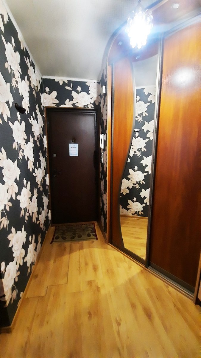 3-комнатная квартира, Первомайский мкрн.  1