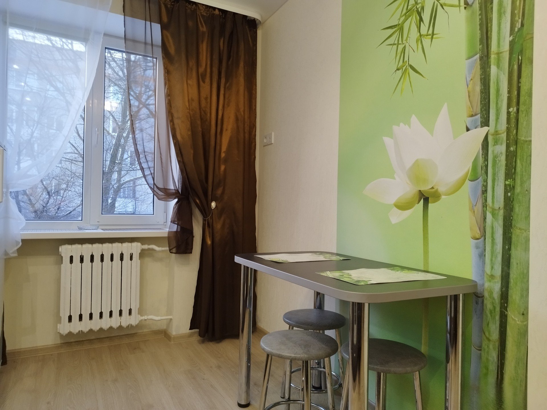 1-комнатная квартира, Хмельницкого Богдана ул. 32