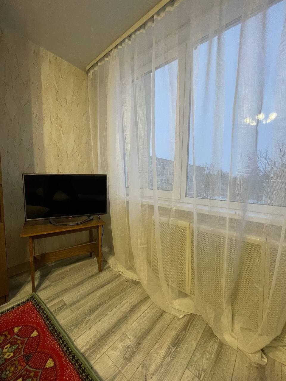 3-комнатная квартира, Космонавтов ул. 4