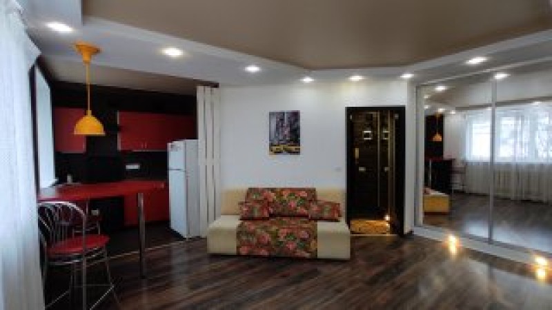 2-комнатная квартира, Челюскинцев ул. 9