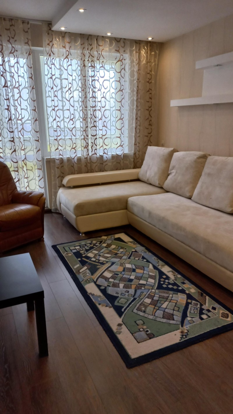 3-комнатная квартира, Якуба Коласа ул. 32