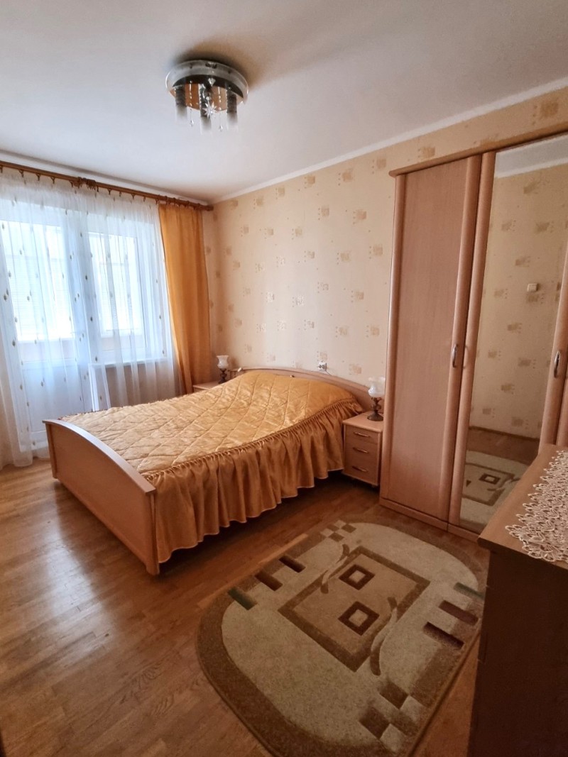 3-комнатная квартира, Луцкая ул. 52