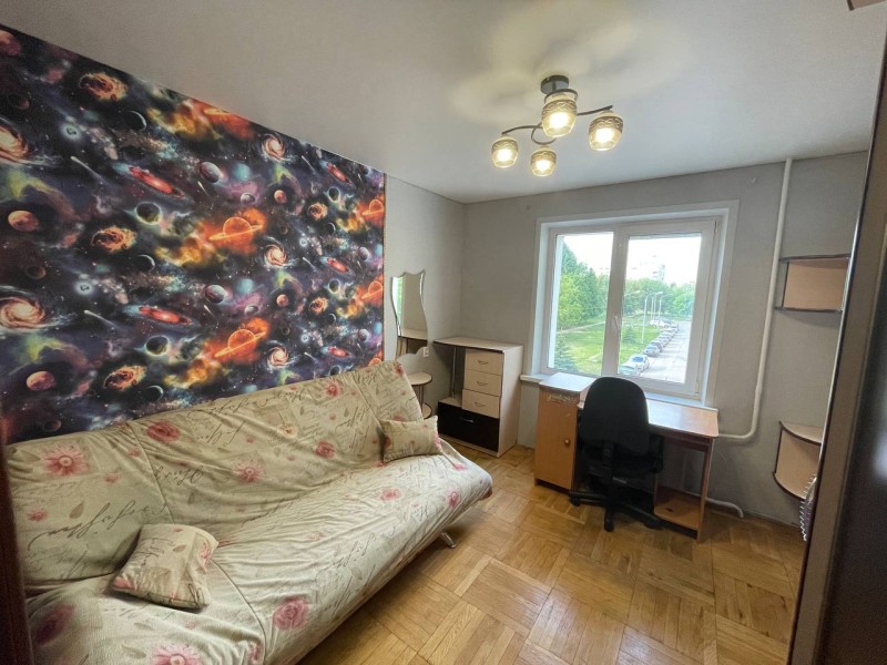 3-комнатная квартира, Барташова ул. 33