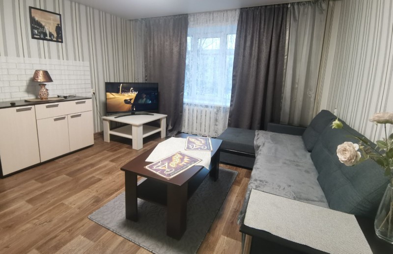 1-комнатная квартира, Горького Максима ул. 98