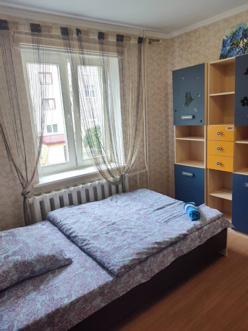 Фото 3: Квартира посуточно — Уютная трехкомнатная квартира на улице Дзержинского