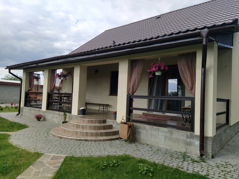 3-комнатная квартира, Западный пер. д. Легаты
