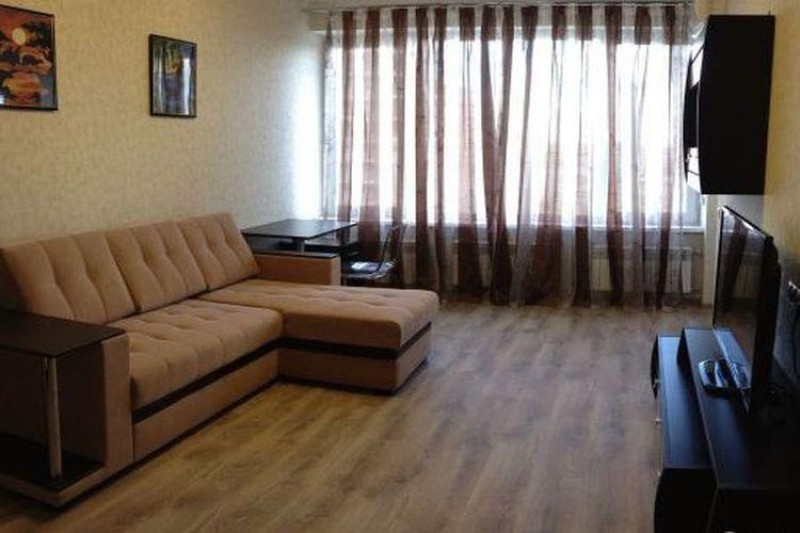 3-комнатная квартира, Cташкевича ул. 51
