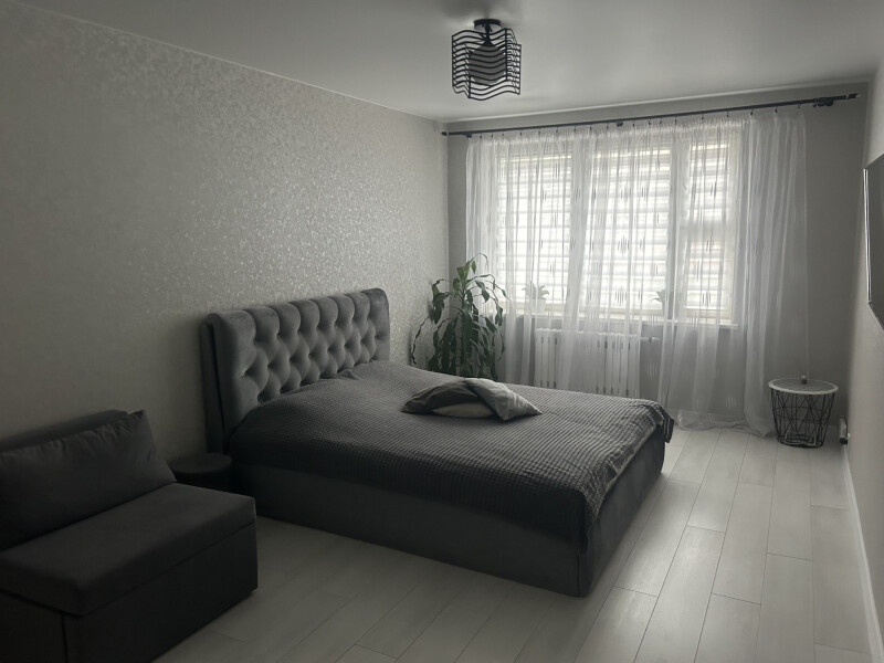 1-комнатная квартира, Панковой ул. 68А