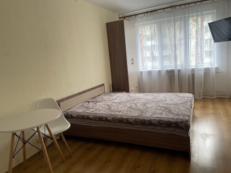 2-комнатная квартира, Снежкова ул. 22