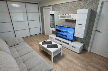 2-комнатная квартира, Хоружей Веры ул. 48