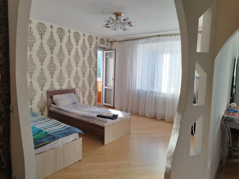 2-комнатная квартира, Молодежная ул. 15