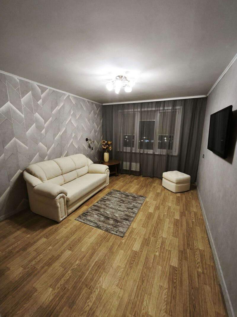 1-комнатная квартира, Притыцкого ул. 152