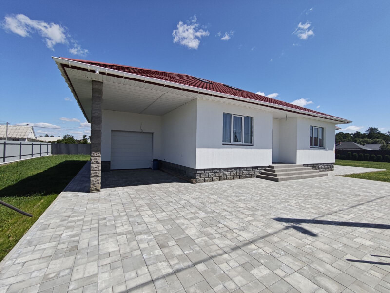 3-комнатная квартира, Сонечная ул. 7