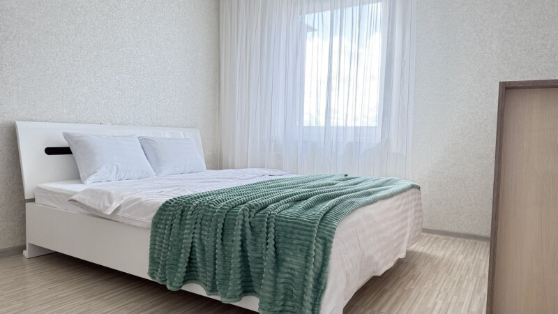 2-комнатная квартира, Воинов-Интернационалистов ул. 18/2