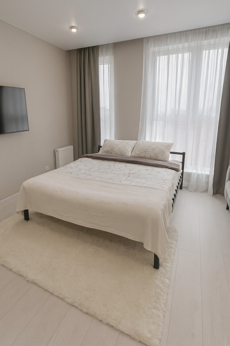 Студия, Леонида Левина ул. 7