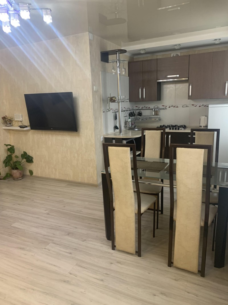 2-комнатная квартира, Ленина ул. 3