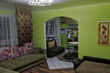 4-комнатная квартира, Советских Пограничников ул. 114