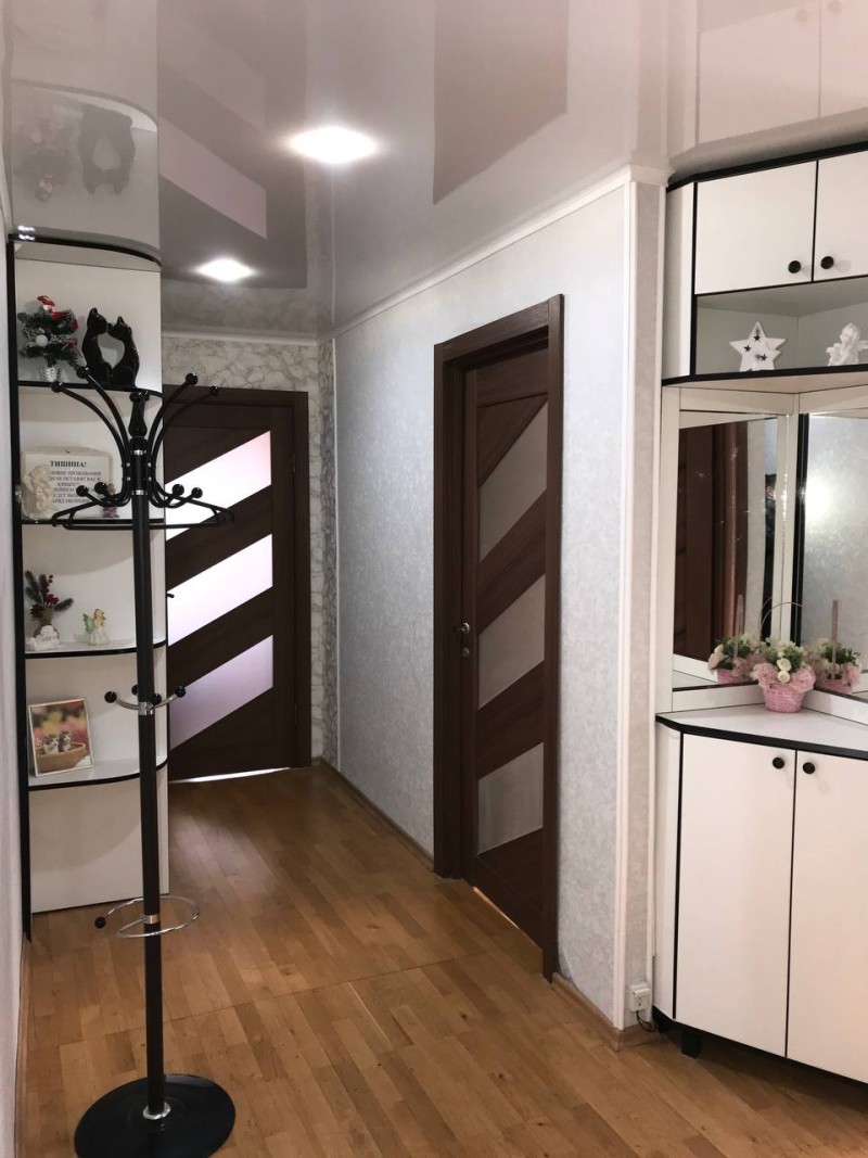 2-комнатная квартира, Машерова пр. 82