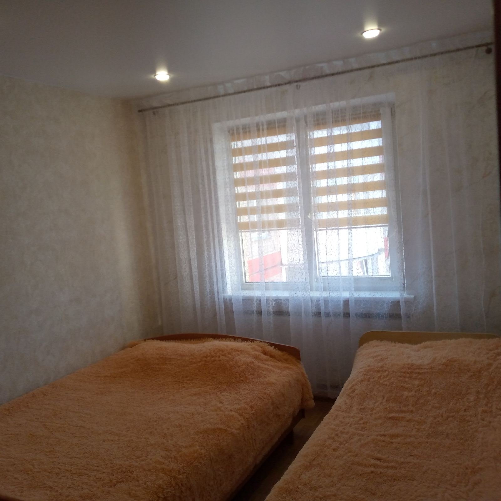 3-комнатная квартира, Суворова ул. 81