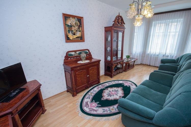 2-комнатная квартира, Ульяновская ул. 32