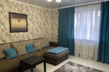 2-комнатная квартира, Космонавтов бул. 96