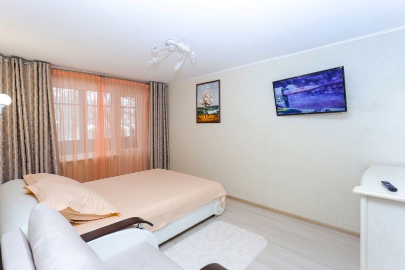 2-комнатная квартира, Куйбышева ул. 93