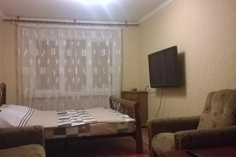 1-комнатная квартира, Ленинградская ул. 17
