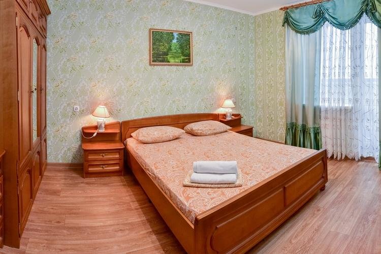 2-комнатная квартира, Московская ул. 251