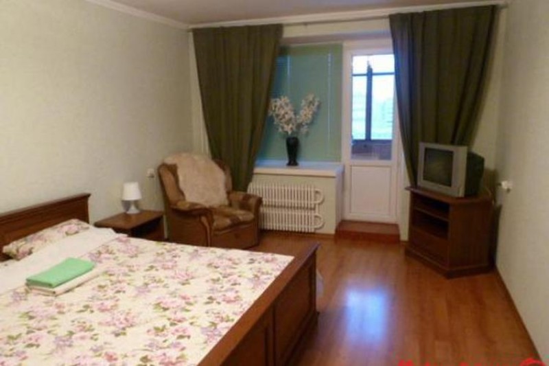 1-комнатная квартира, Машерова пр. 67